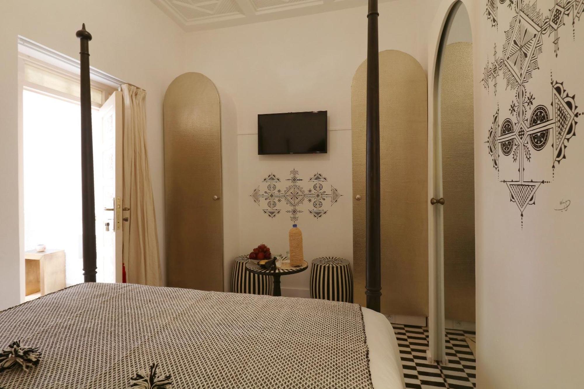Riad Wazani Square & Spa Marrakesh Rum bild