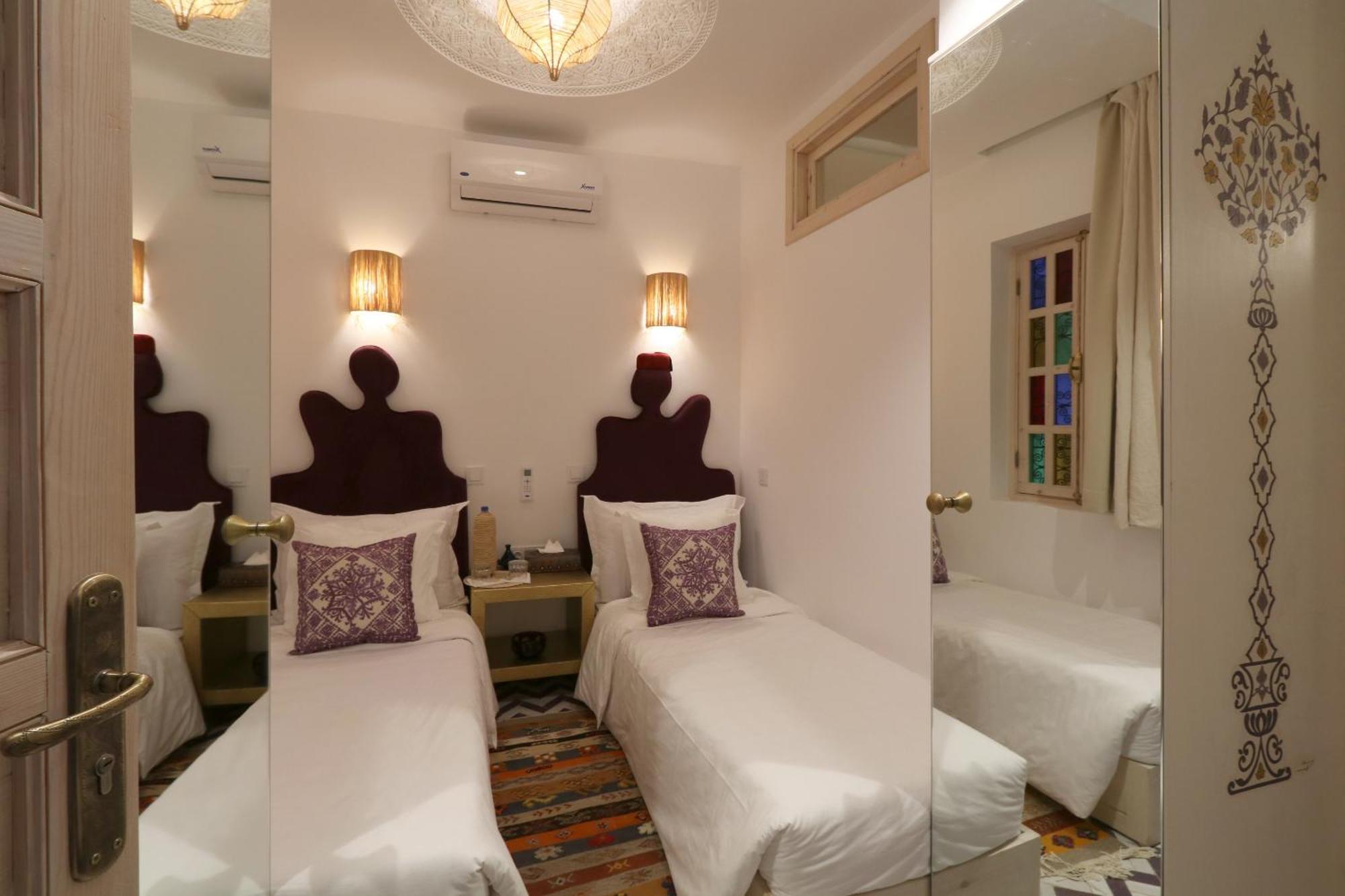 Riad Wazani Square & Spa Marrakesh Rum bild